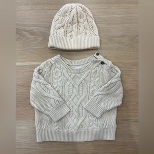 Gap Baby 6-12 month knit sweater and hat